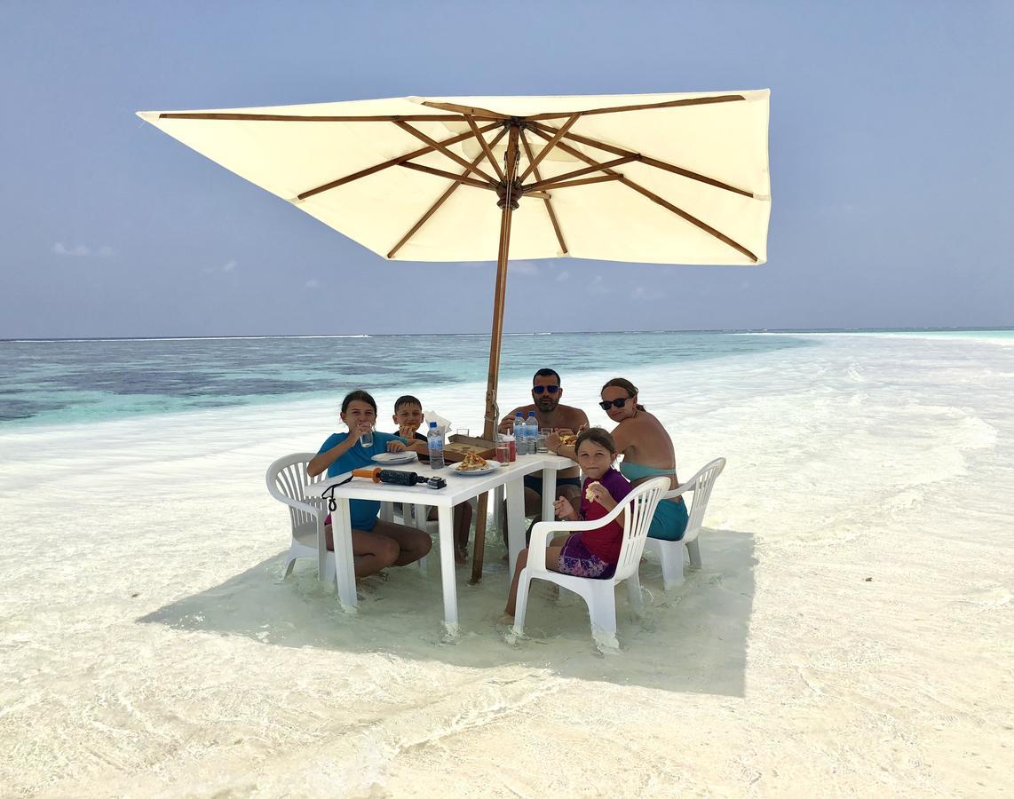 Holiday Mathiveri Inn Dış mekan fotoğraf