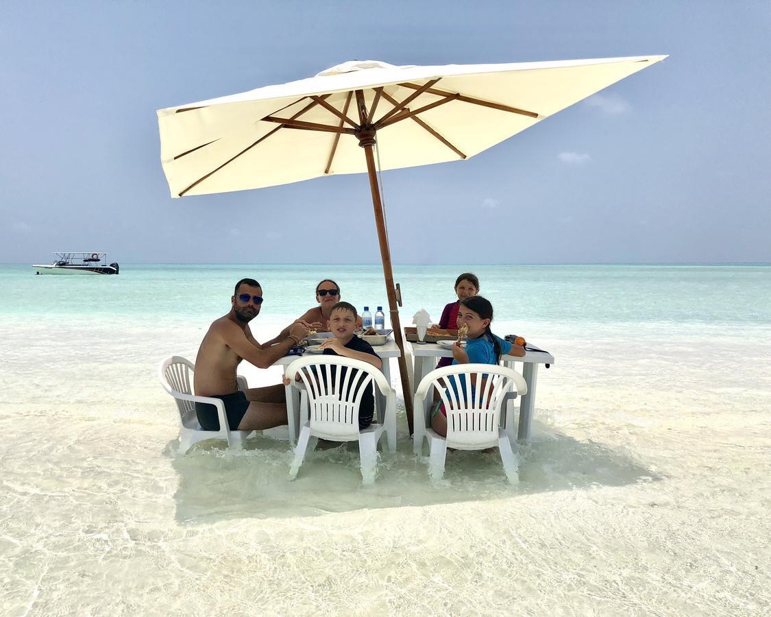 Holiday Mathiveri Inn Dış mekan fotoğraf